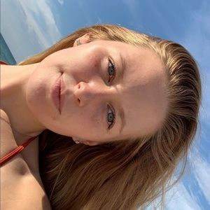 Meet your Posher, Mya